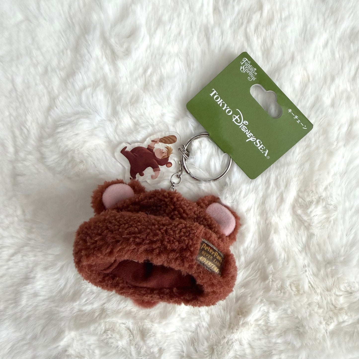 TDS: Bear Lost Mini Hat Keychain